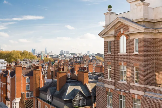 Grosvenor House Suites