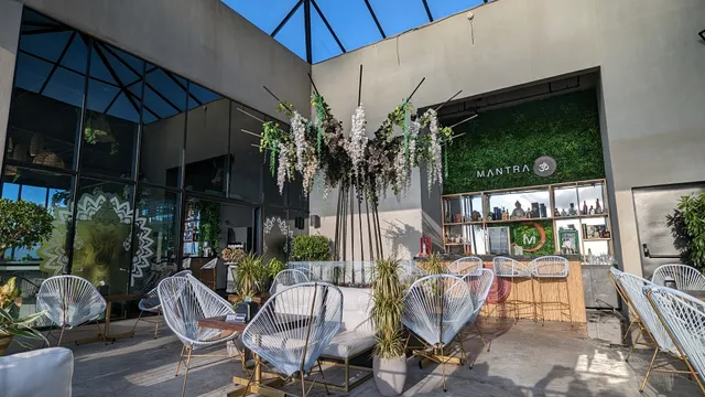 Mantra Lounge
