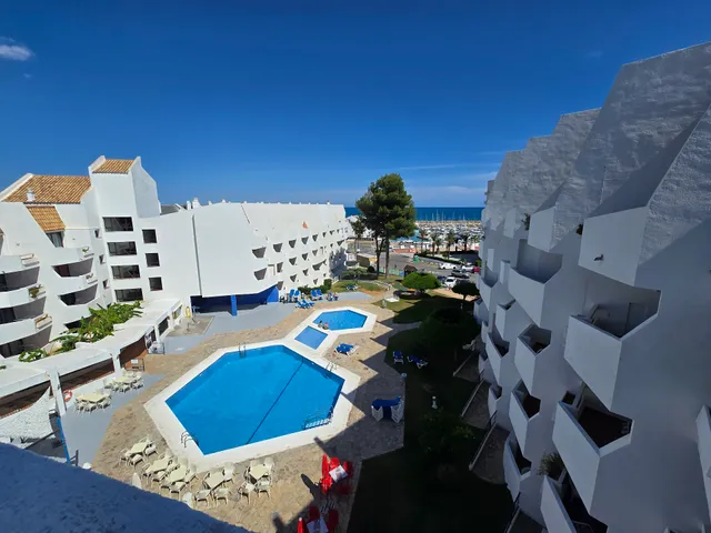 Apartamentos Eurhostal 3000