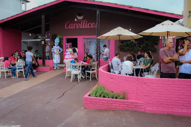 Carollices Doces e Café - Vila Bourghese