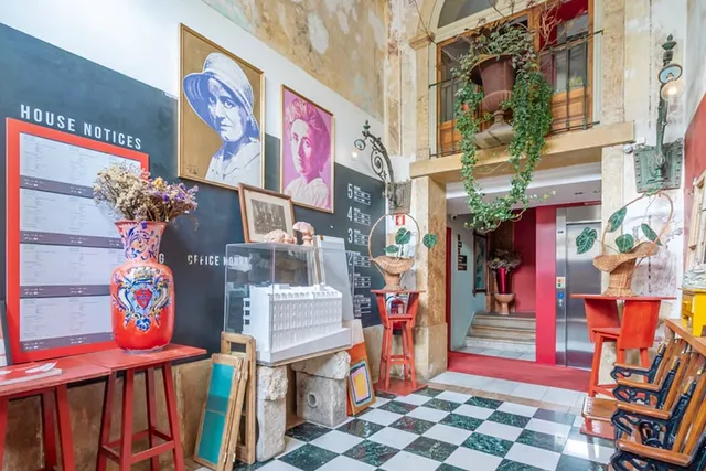 The Indy House - Rooms & Apartments