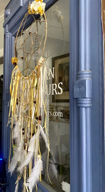 BOO~Tique Metaphysical Shop