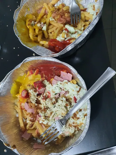 Pizzeria Echate Algo