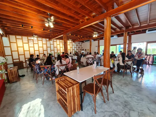 ครัวเรือนไทย