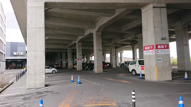 AEON Mall Asahikawa Ekimae Parking Lot