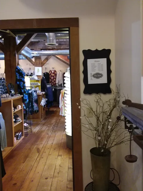 Pene Jenta Boutique - WE ARE OPEN!