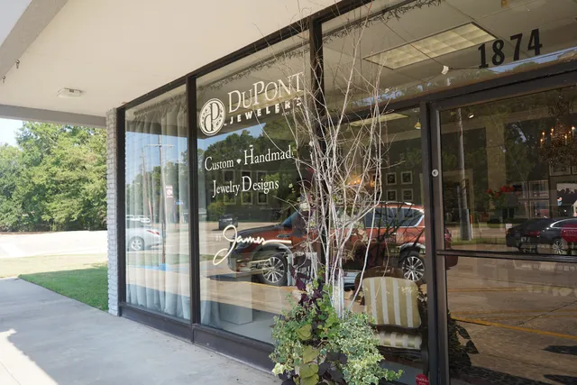 Dupont Jewelers