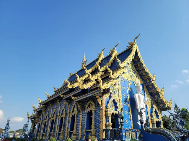 Rong Suea Ten Temple