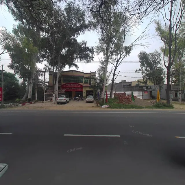 Flagship 42785 The Kings Hotel And Restaurant