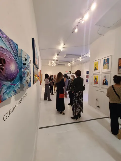 MIArt Space gallery / studio & lounge