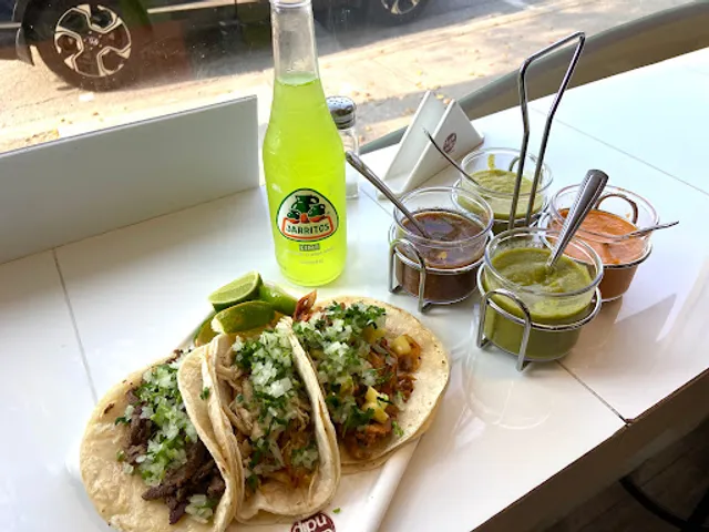 Hot Tacos Restaurant