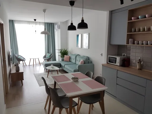 Onix Blue 17 - Mamaia Nord