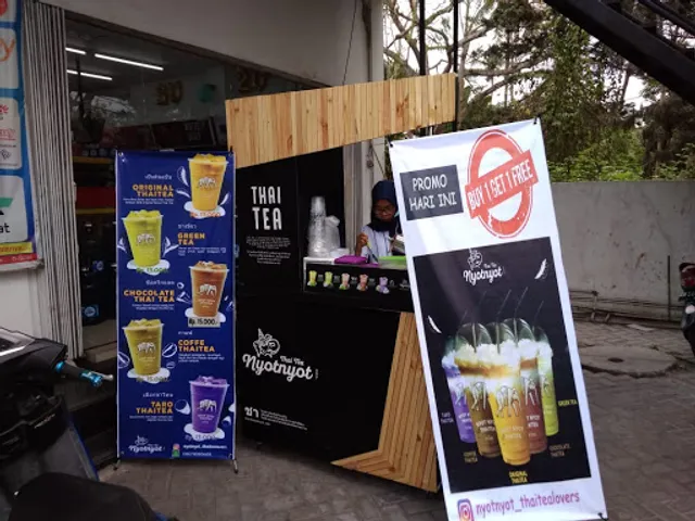 Nyot-nyot Thaitea Meninting