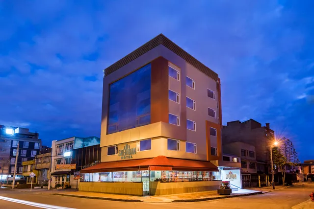 Hotel Sheridan Corferias