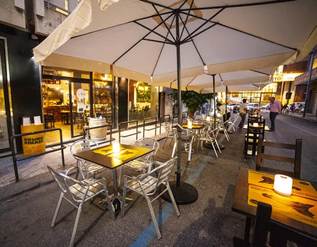 Semola pizzeria siciliana