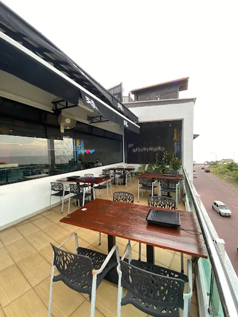 Pontian Rooftop Restaurant
