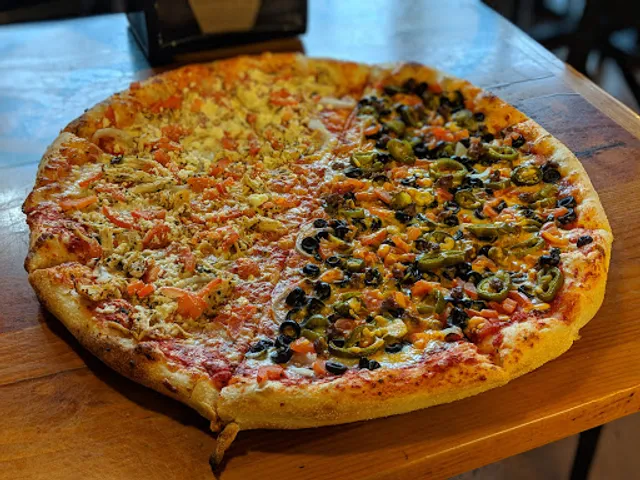 Sparky's Pizza: Portland - Lombard