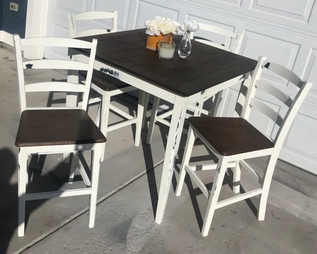 Cuztom Solutions LLC