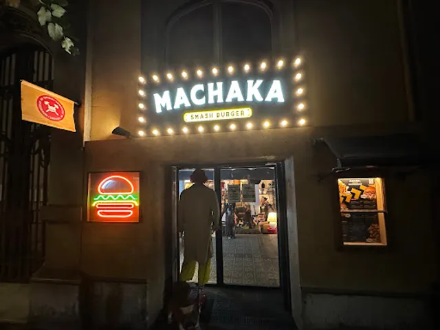 Machaka | SmashBurger