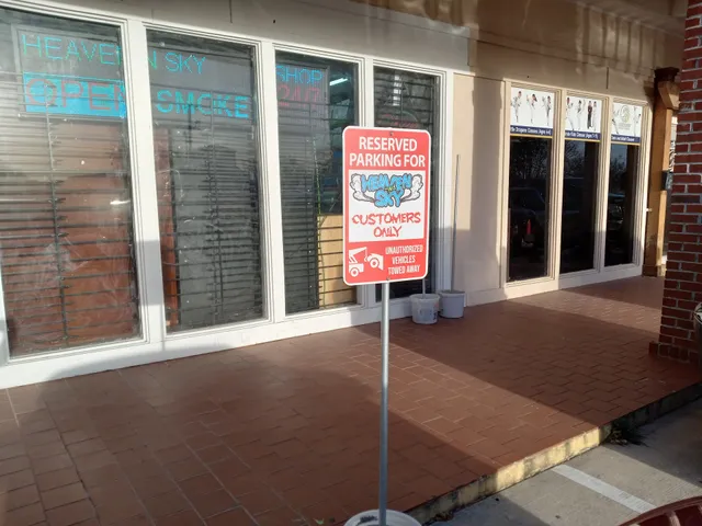Heaven N Sky Smoke Shop