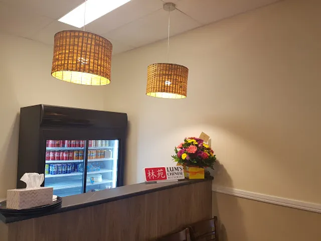 Lum's Chinese Restaurant