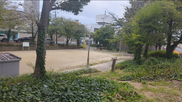 Nakanoshima West Park
