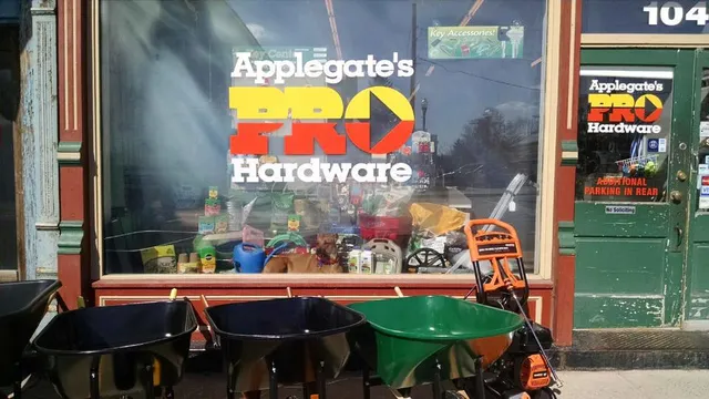 Applegate's PRO Hardware