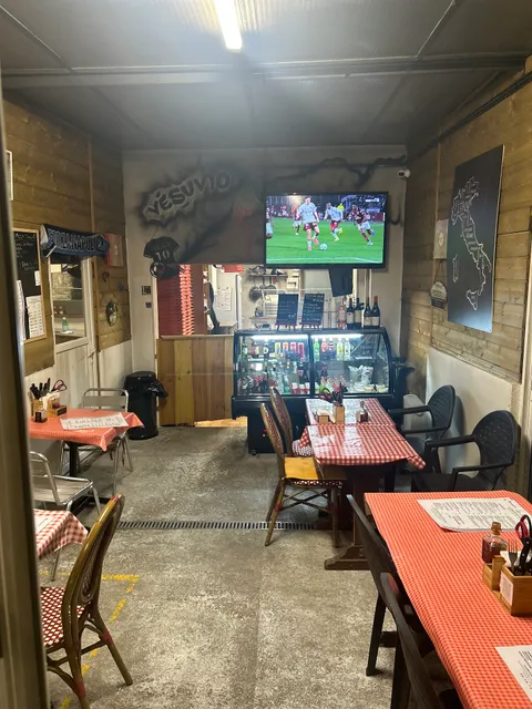 San severo pizza cuites au feu de bois l hay les roses