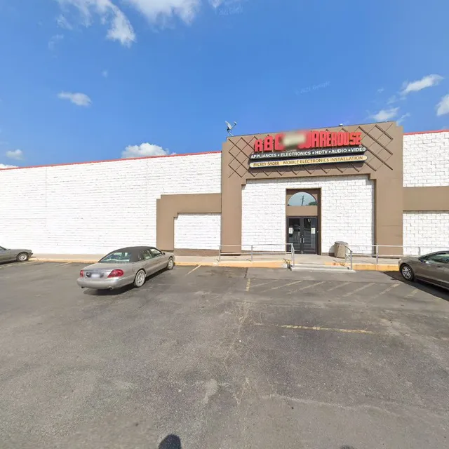 Acceptance Now (inside ABC Warehouse)⁸,