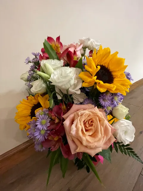 Coldwater Flowers on the Corner