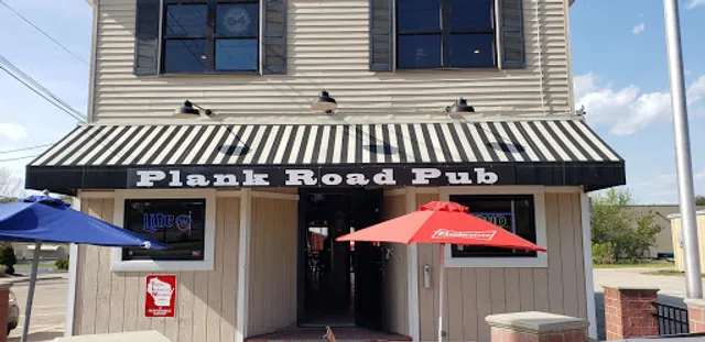 Plank Road Pub