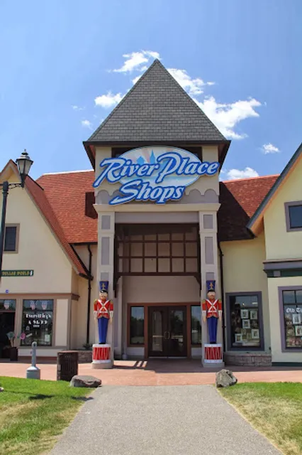 Frankenmuth River Place Shops