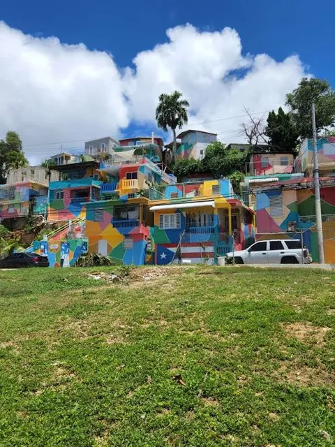 Casas de Colores Aguadilla - Pintalto