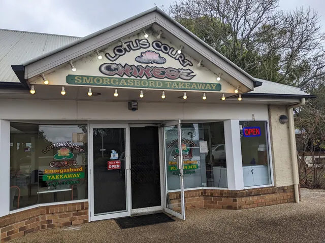 Lotus Court Chinese Smorgasbord Takeaway