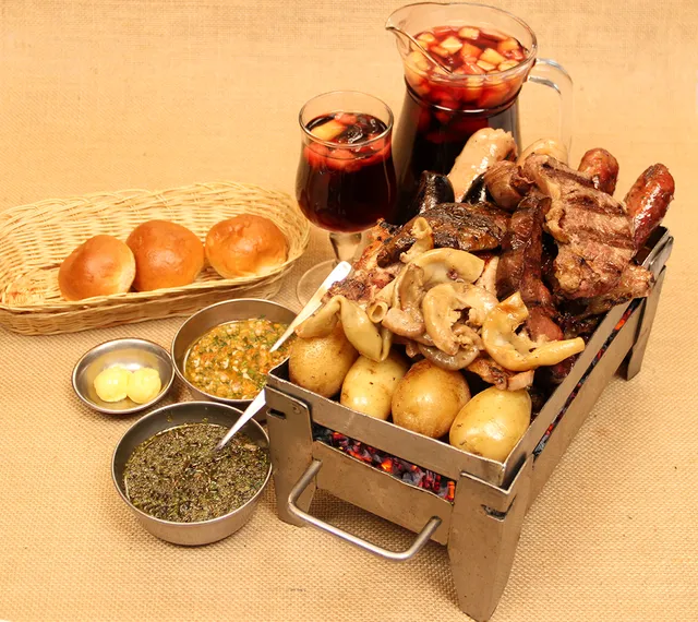 Parrilladas Columbia Steak House Solanda