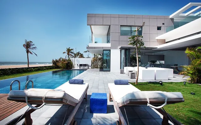 BEACHFRONT VILLA - SANCTUARY HO TRAM RESORT