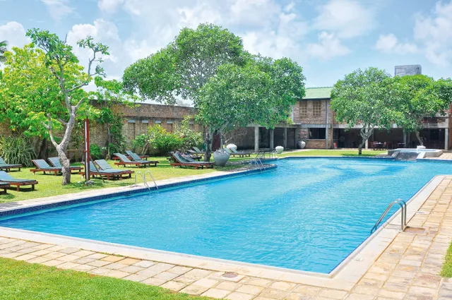 The Long Beach Resort