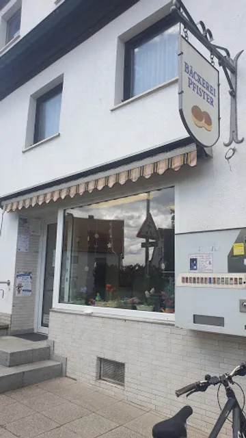 Bäckerei Pfister Werner Schrüfer