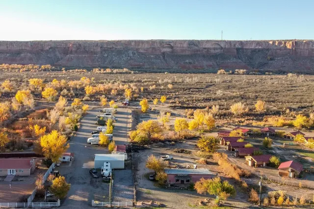 Cadillac Ranch RV Park Utah