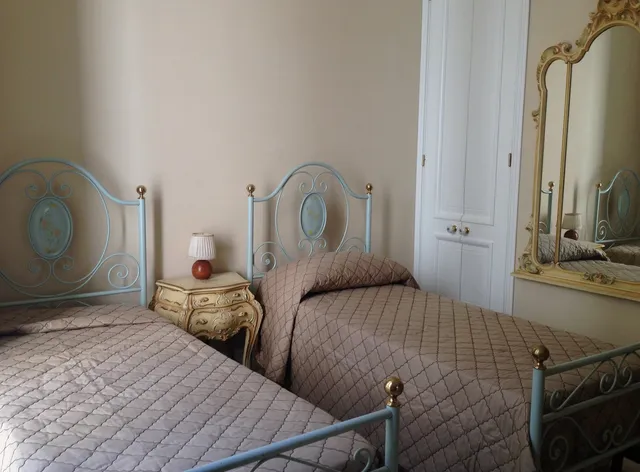 Gold of Naples Luxury Bed & Breakfast