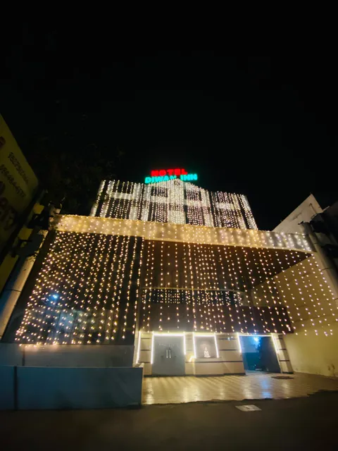 HOTEL DIWAN INN