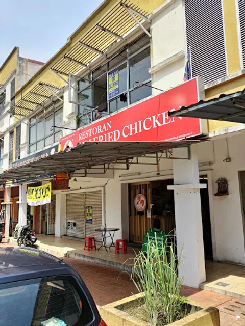 Lim Fried Chicken • Glenmarie