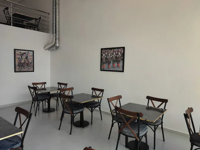 La Fantasia Italian Pizza Food