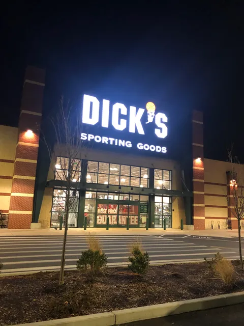 DICK'S Sporting Goods