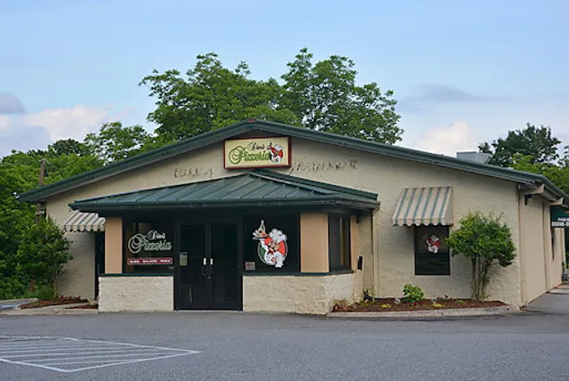 Dino's Italian Pizzeria