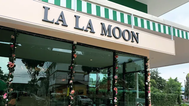 LALAMOON Cafe