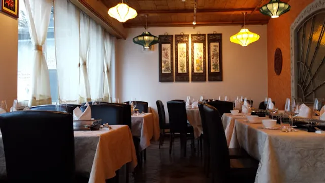 Restaurant Emerald