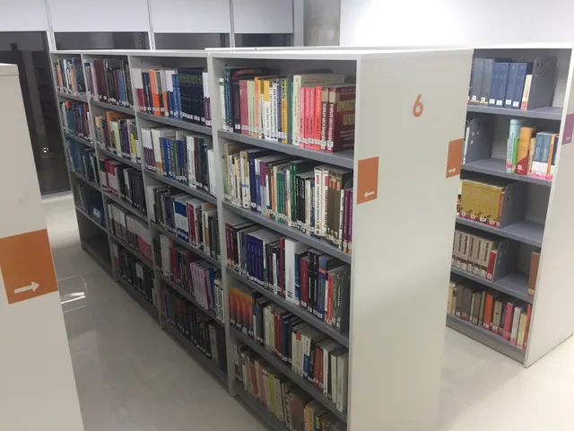 Biblioteca Central - Universidad del Salvador (USAL)