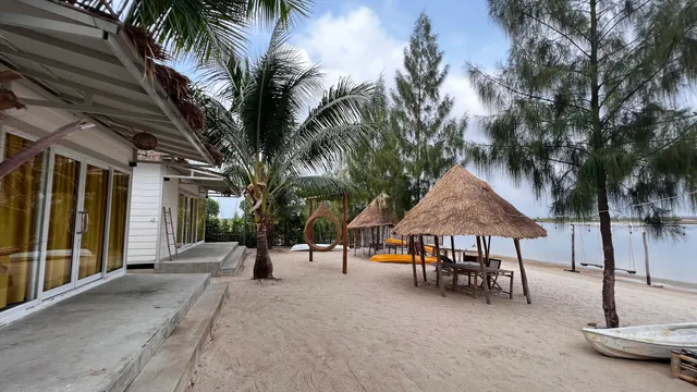 កោះដំបូងកំពត