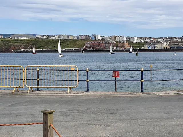 Peel Breakwater Kiosk